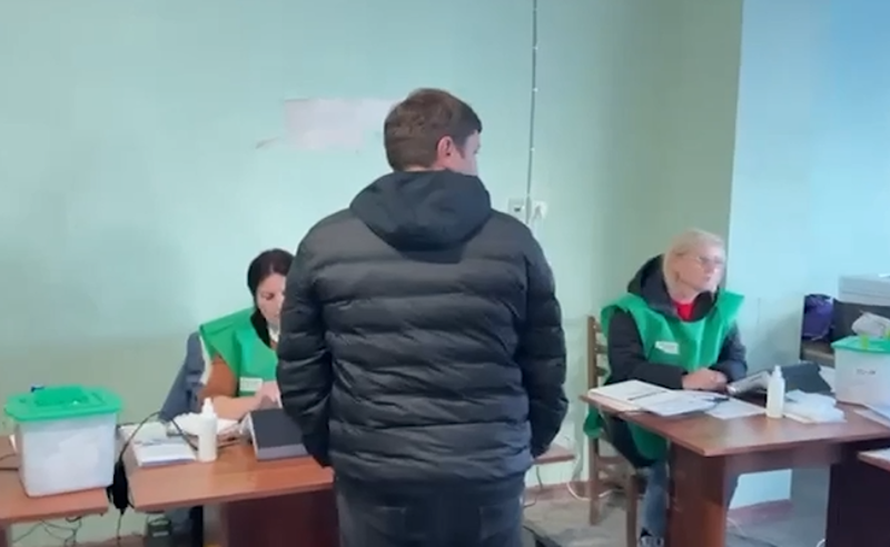 სხვისი პირადობით მოწყობილი ე.წ. კარუსელები და ზეწოლა ამომრჩევლებზე - დამკვირვებლებმა გაყალბების სქემა გაშიფრეს