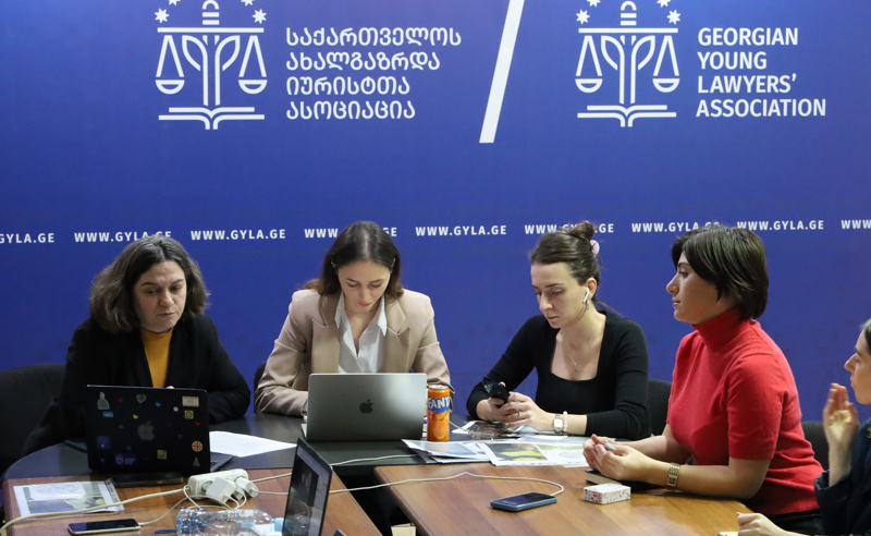 საოლქო კომისიებში ხმის ფარულობის დარღვევაზე საიას საჩივრების განხილვა 18:00 საათზე დაიწყება