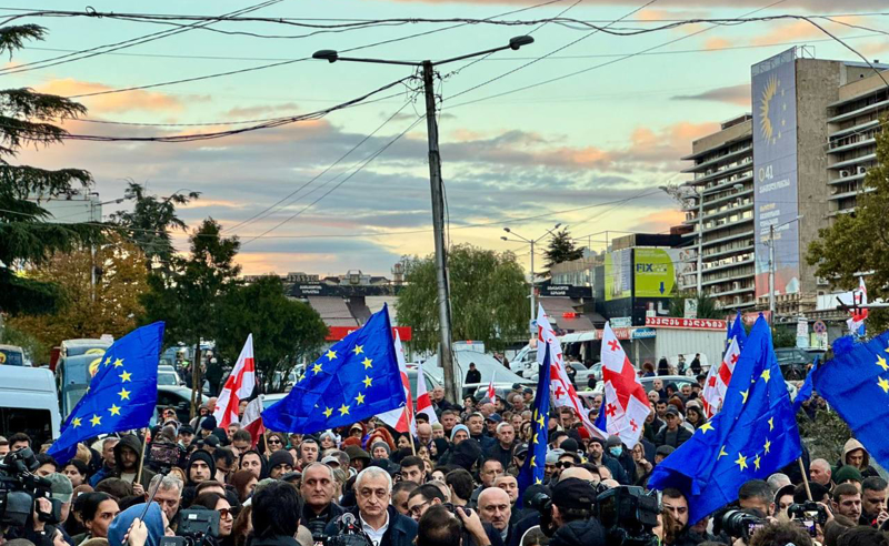 “ოცნება“ ქართველ ხალხს აჩვევს იმ რუკას, რომელიც აფხაზეთის და სამაჩაბლოს გარეშეა - მამუკა ხაზარაძე