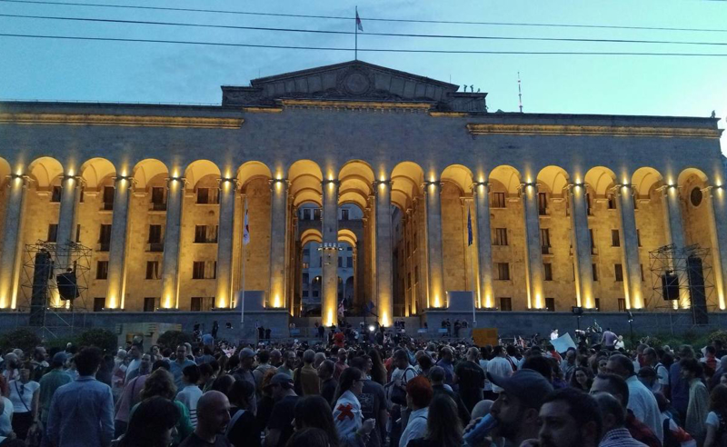 Aksiya ilə əlaqədar Rustaveli prospekti bağlandı