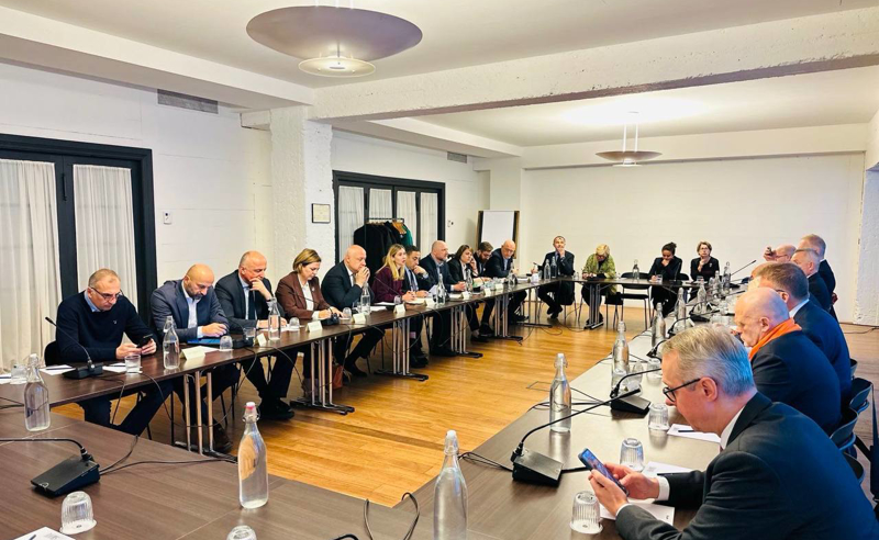საგანგებო აუდიენცია ევროკავშირის დელეგაციასთან - ოპოზიცია EU- ს მაღალჩინოსნებს ხვდება