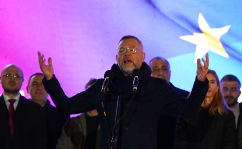 გლობალური ომის პარტია რუსეთი და რუსული იმპერიალიზმია - როთი