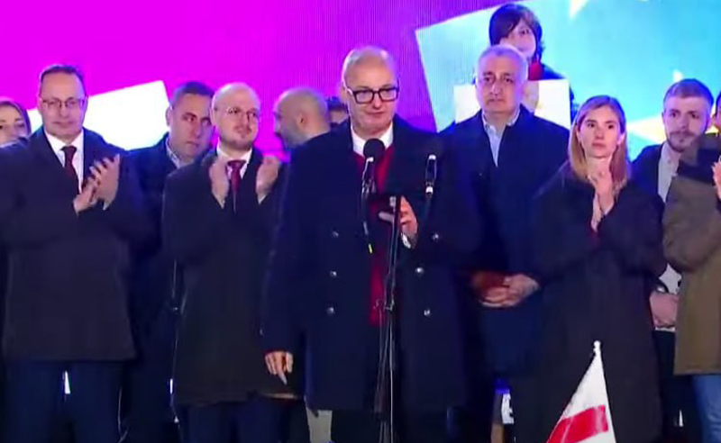 EU-ს დელეგაციის წევრის მიმართვა რუსეთს: Русский военный корабль…