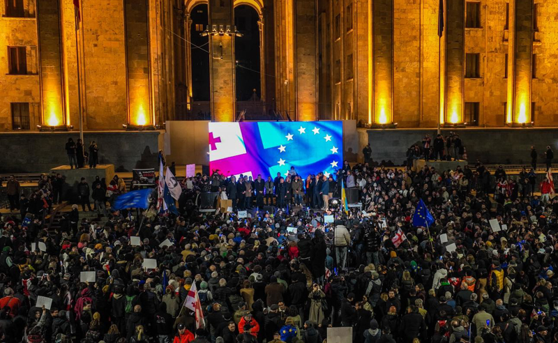 Reuter, Associated Press, ABC - მსოფლიო მედია ქართველი ხალხის პროტესტის შესახებ წერს