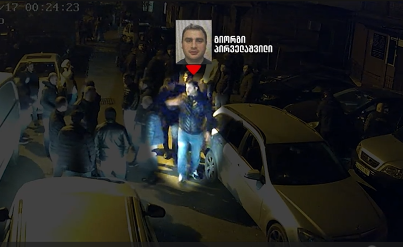 იდენტიფიცირებულია პოლიციელი, რომელმაც რეჟისორი გიორგი ლიფონავა დააკავა