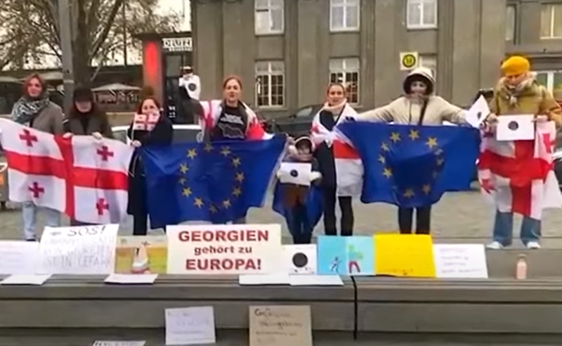 "არა გაყალბებულ არჩევნებს" - მსოფლიო მასშტაბით ემიგრანტების პროტესტი გრძელდება 