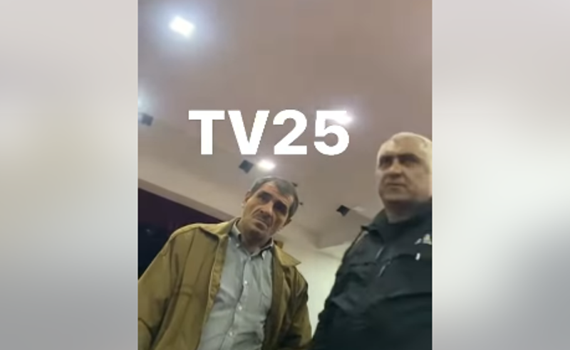 ხელვაჩაურის სპორტსკოლის დირექტორმა მოქალაქეს შეაფურთხა და აგინა