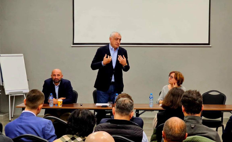 “ძლიერი საქართველოს” ლიდერები სამოქალაქო საზოგადოების სხვადასხვა პროფესიული ჯგუფების, გაერთიანებებისა და ახალგაზრდული ორგანიზაციების წარმომადგენლებს შეხვდნენ