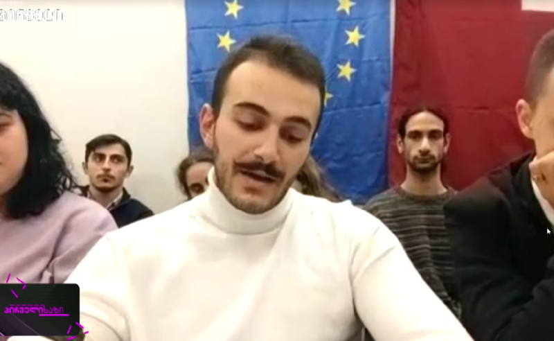 ჩვენი მთავარი მოთხოვნაა სამუშიას გადადგომა და ამ მოთხოვნის შესრულებამდე შენობიდან გასვლას არ ვაპირებთ - თსუ-ის სტუდენტი
