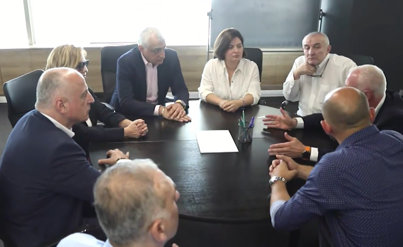 როგორ აპირებს "ძლიერი საქართველო" უარი თქვას მანდატებზე - პოლიტსაბჭოს მიღებული დოკუმენტი მზადაა