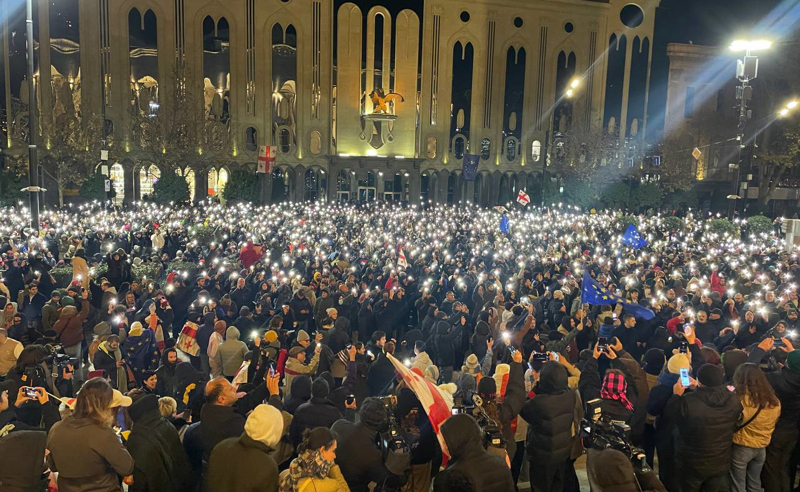 “ჩემი ხმა“: პოლიცია მიზანმიმართულად აყენებს ჟურნალისტებს ფიზიკურ შეურაცხყოფას და უზიანებს აპარატურას