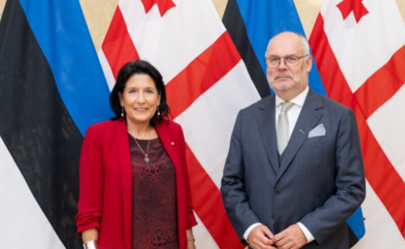 "ესტონეთი ქართველი ხალხისადმი მტკიცე მხარდაჭერას ადასტურებს" - ალან კარისი სალომე ზურაბიშვილს ესაუბრა