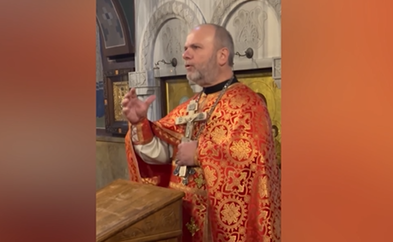 "რა უფლებით მუსრავ ადამიანის ძვლებს?!" - დეკანოზი მიქაელ გალდავა სპეცრაზმელებს მიმართავს