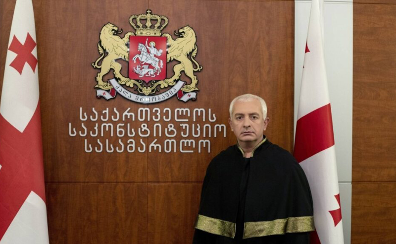 "ეს გზა ღვთისმშობლის ტაძართან მიმიყვანს?" - ვინ არის საკონსტიტუციოს მოსამართლე რომელმაც განსხვავებული აზრი დაწერა