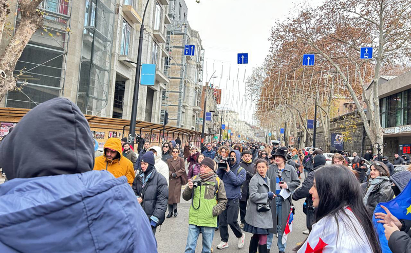 მასშტაბური პროტესტი ქვეყანაში - თბილისის ქუჩები პარალიზებულია