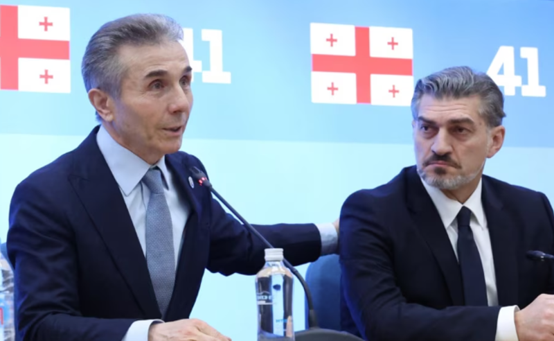 "ოცნების" ერთპარტიული პარლამენტი პრეზიდენტს ირჩევს - შენობაში უსაფრთხოების ყვითელი დონე მოქმედებს
