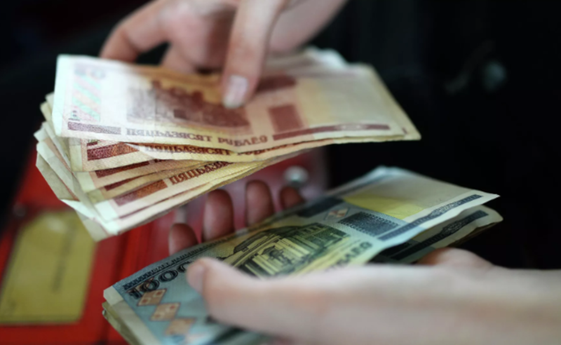 ნოემბერში ფულადი გზავნილები 10%-ით, $267 მილიონამდე შემცირდა