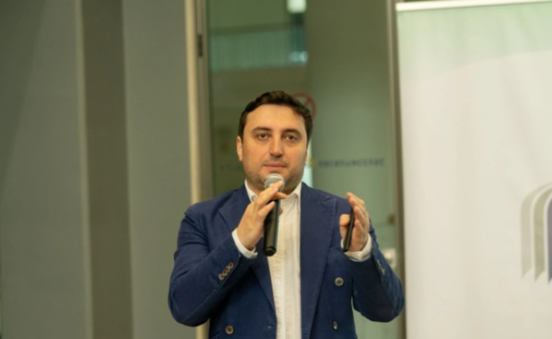 საპენსიო სააგენტოს მთავარმა საინვესტიციო ოფიცერმა თანამდებობა დატოვა