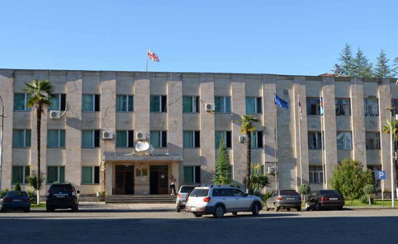 "საქართველოში ერთადერთი კოალიციური თვითმმართველობა, ლეგიტიმური პრეზიდენტ ზურაბიშვილის სულისკვეთებას მხარს ვუჭერთ" - წალენჯიხის მერია