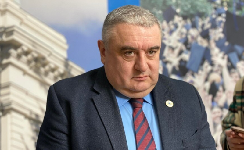 "სად იყავით, როცა თქვენი სტუდენტები სამშობლოს ერთგულებისთვის ციხეში გამოკეტეს" - თსუ-ს პროფესორი ჯაბა სამუშიას 