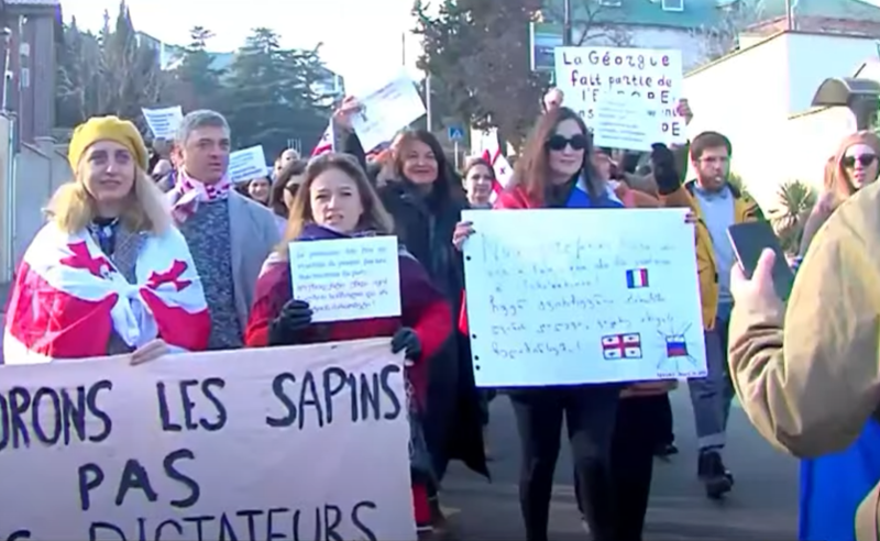 ვითხოვთ ევროპულ მომავალს! - ფრანკოფონები საპროტესტო მარშს მართავენ