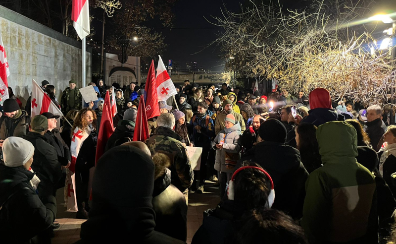 "გმირები თავისუფლებისთვის" - საპროტესტო მარშს ომის ვეტერანებიც მართავენ