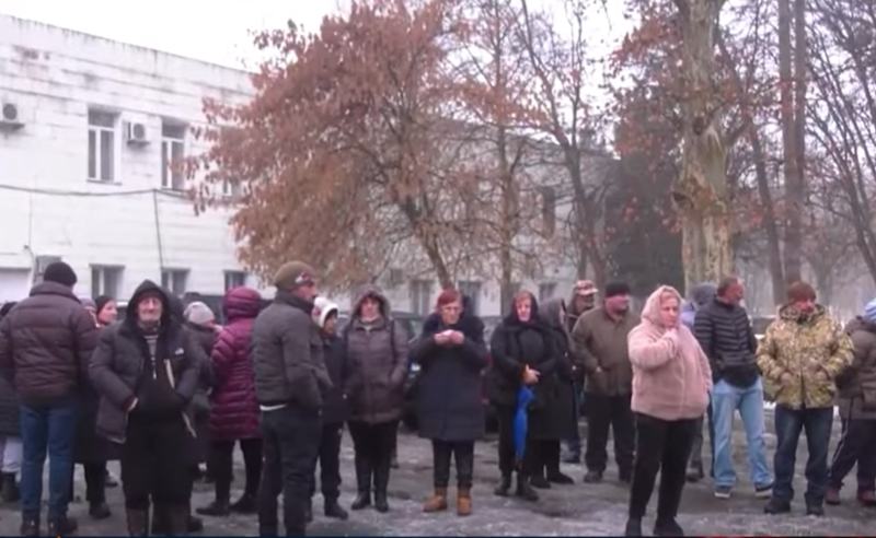 ორი ტომარა შაქარი ხელფასის ნაცვლად - „აგარის შაქრის“ თანამშრომლები გაიფიცნენ