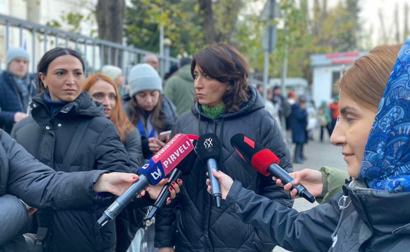 ყველა იმ ადამიანის პასუხისმგებლობა უნდა დადგეს, რომელიც ივანიშვილს ძალაუფლების შენარჩუნებაში ეხმარება - ეკა გიგაური 