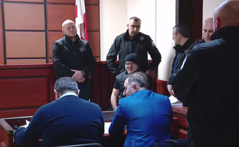 "რკინის ჯებირების" საქმეზე დაკავებულების პროცესი ისევ გადაიდო - შედგება თუ არა საპროცესო შეთანხმება?