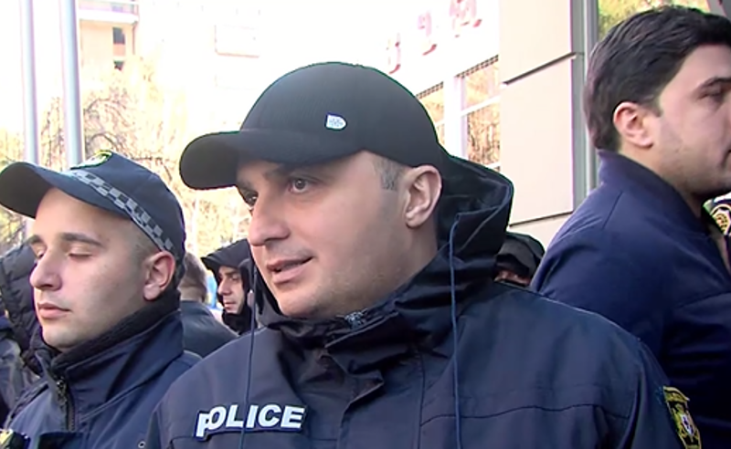 თემქის პოლიციასთან გოგა მემანიშვილიც მოაბილიზეს
