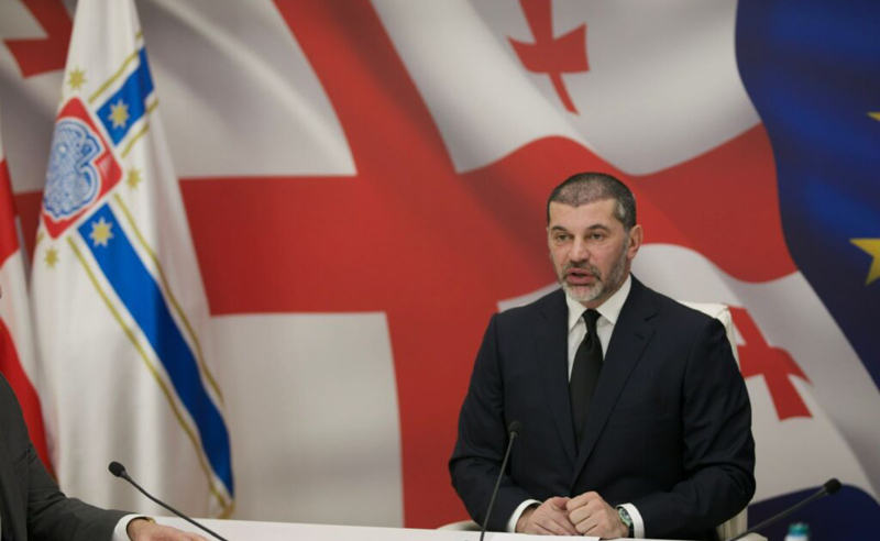 "კიდევ ბევრი ადამიანი გათავისუფლდება" - კალაძის მუქარა