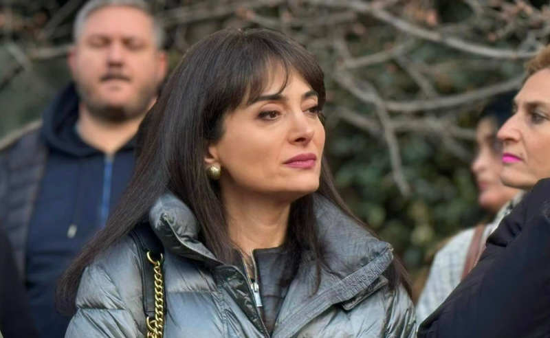ლანა გალდავას ინფორმაციით, დევნილთა სააგენტოსთან კაცმა თავის დაწვა სცადა