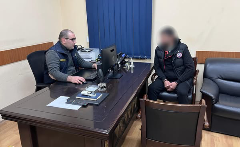 განსაკუთრებით დიდი ოდენობით უაქციზო სიგარეტის შენახვის ფაქტი - დაკავებულია 2 პირი 