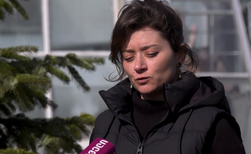 “ურტყამდნენ სახეში, კიდურებზე, მუცლის არეში, დარტყმები იმდენად მტკივნეული იყო, რომ დაკარგა გონება" - 16 წლის მოზარდის და