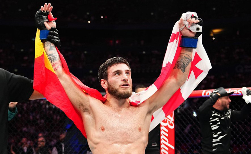 UFC-ში ალექსანდრე თოფურიას დებიუტი შედგა - ქართველმა სპორტსმენმა კოლბი თიქნესი დაამარცხა
