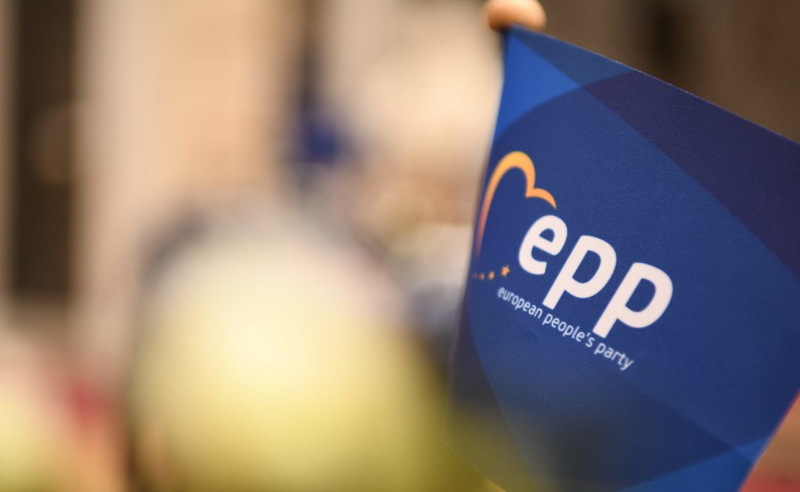 EPP "ოცნების" ლიდერების დანსაქცირებას ითხოვს - ვინ შედის შავ სიაში და რა წერია რეზოლუციაში 