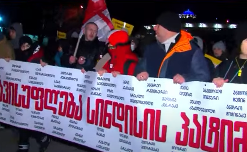 არა ოკუპაციას! არა ივანიშვილის რუსულ რეჟიმს! - საყოველთაო პროტესტის წინა ხაზზე დგანან ხელოვანებიც