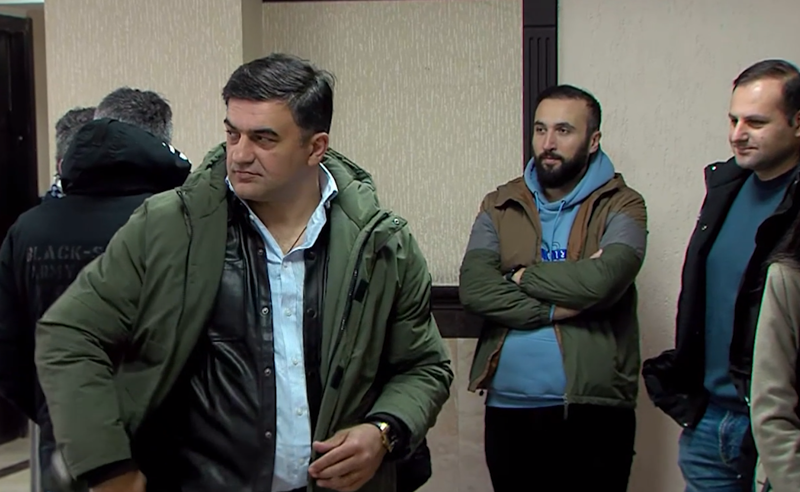 რეპრესიები ყაველაშვილისთვის წითელი ბარათის ჩვენების გამო - კობა ჩაგუნავა ათამდე აქტივისტის საქმეს განიხილავს