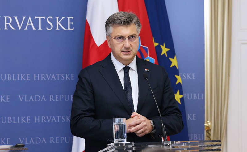 "უკრაინას სჭირდება მშვიდობა, რომელიც ნიშნავს სუვერენიტეტს, ტერიტორიულ მთლიანობას და უსაფრთხო ევროპას" - პლენკოვიჩი