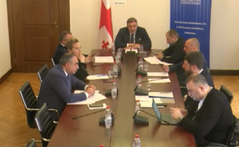 არაღიარებული პარლამენტის კომიტეტმა მედიის შემზღუდველ ცვლილებებს პირველი მოსმენით მხარი დაუჭირა