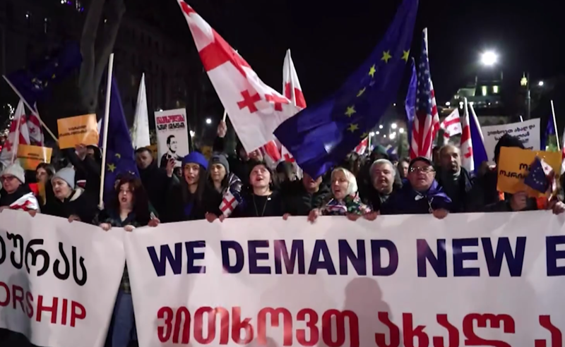 “ამ ადამიანებმა უნდა იცოდნენ, რომ ღირსეული შვილები აღზარდეს“ - დედების მარშს ხელოვანებიც შეუერთდებიან 