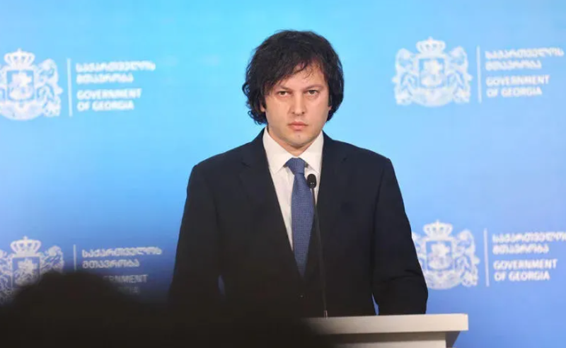 კობახიძის პირველი კომენტარი მზია ამაღლობელის პატიმრობაში დატოვების შემდეგ