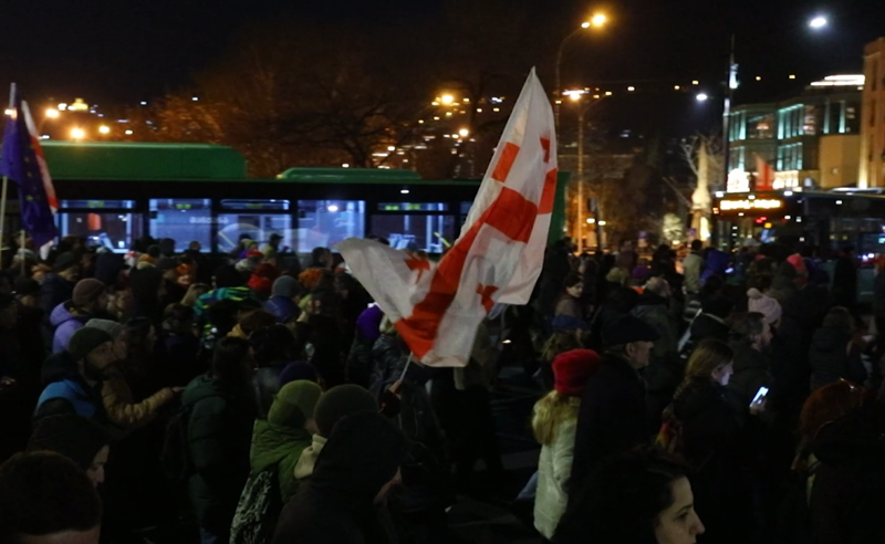 გაერთიანება ზურაბიშვილის ირგვლივ - რა მოლოდინები აქვთ სინდისის პატიმრების ოჯახის წევრებს?