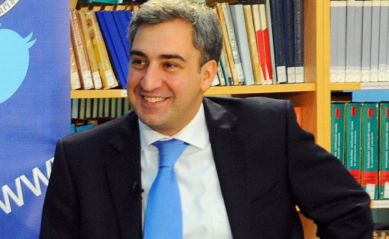 ნიკა გილაური: ფონდების ანგარიშების დაყადაღება სისხლის სამართლის საქმის საფუძველზე სრული ფარსია