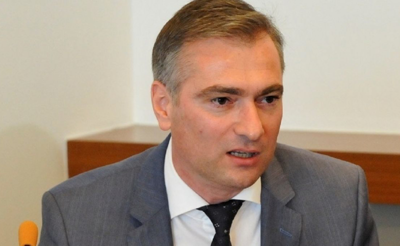 "ოცნების" დეპუტატი ამტკიცებს, რომ ოპოზიციური პარტიების აკრძალვა დემოკრატიული პროცესია