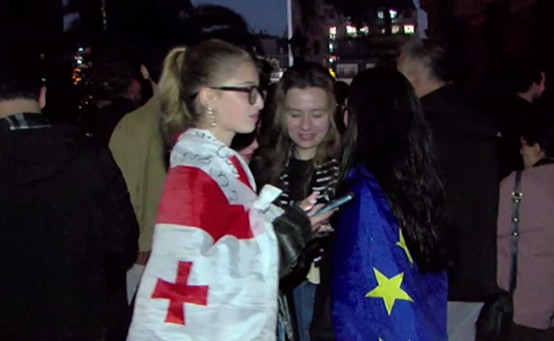 პროტესტის 124- ე დღე ბათუმში  - საკონსტიტუციო სასამართლოსთან აქცია მიმდინარეობს