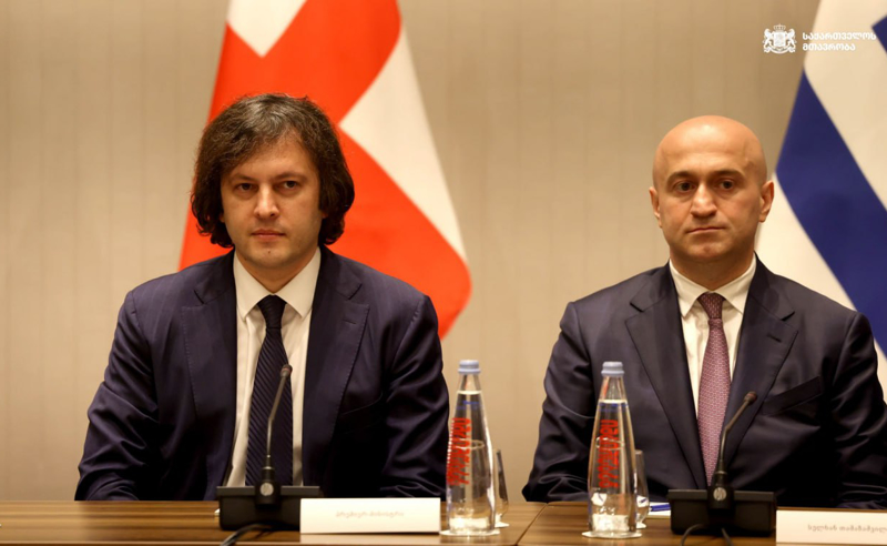 "ძალიან კარგად აიღებს ხელფასს, აი, გაჩვენებთ..."  - კობახიძე სანქცირებულ თამაზაშვილზე