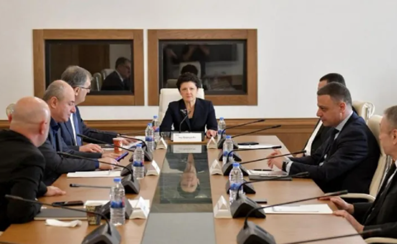 წულუკიანმა ნიკა მელიას ზრდილობა დაუწუნა და თქვა, რომ გამოუცხადებლობასთან დაკავშირებით პროკურატურას მიმართავს