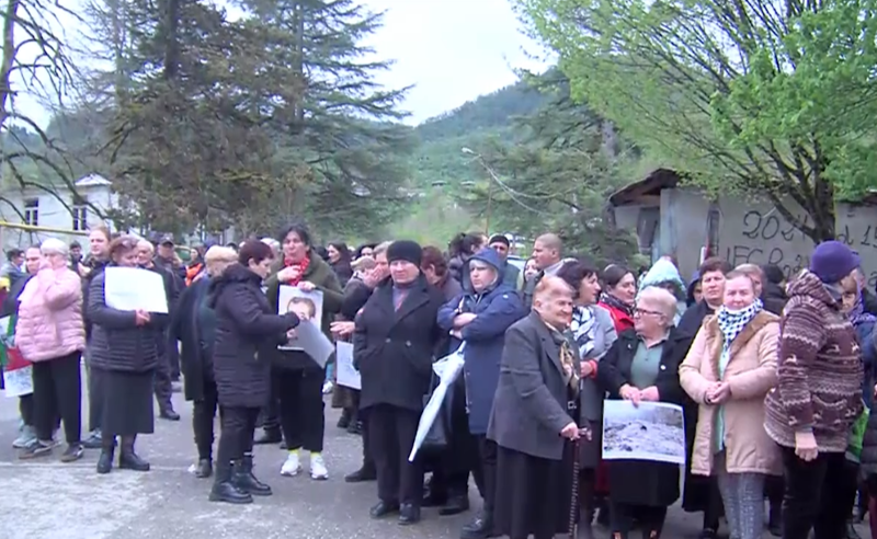 პროტესტი ვანში - ადგილობრივი მოსახლეობა "სულორი ჰესის" მშენებლობას აპროტესტებს