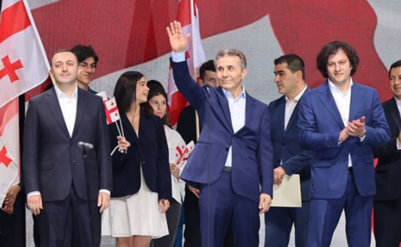 დაბლოკილი საბანკო ბარათები, შეზღუდული გადაადგილება და შელახული რეპუტაცია - ვინ გაასწრებს სანქციებს